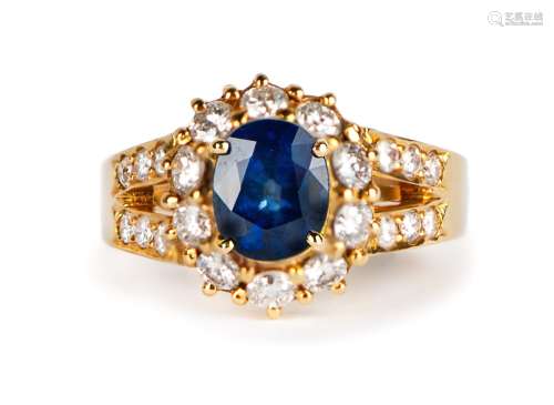 NATURAL 1.75 CARATS BLUE SAPPHIRE,DIAMONDS RING