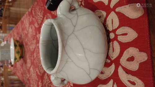 CHINESE RU WARE STYLE DING-SHAPED VESSEL