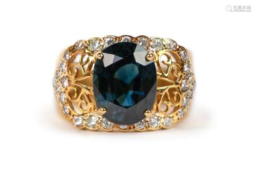 NATURAL 4.76 CARATS BLUE SAPPHIRE, DIAMOND RING