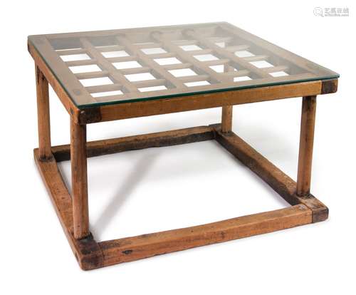 WOOD TABLE GLASS TOP