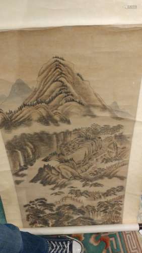A FINE CHINESE SCROLL OF LANDSCAPE PAINTING