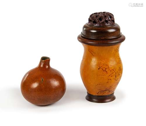 PAIR OF CHINESE GOURD PIECES