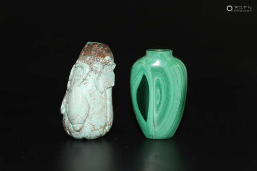Two Chinese stone snuff bottles