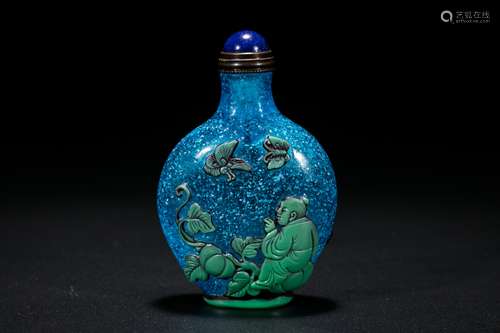 Chinese glass snuff bottle