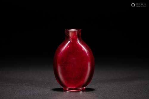 Chinese red glass snuff bottle. 19/20th century.