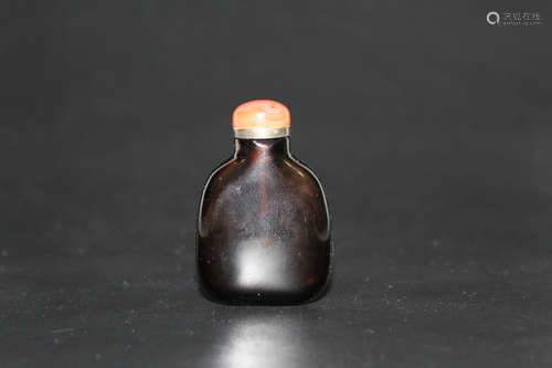 Chinese smoky quartz snuff bottle