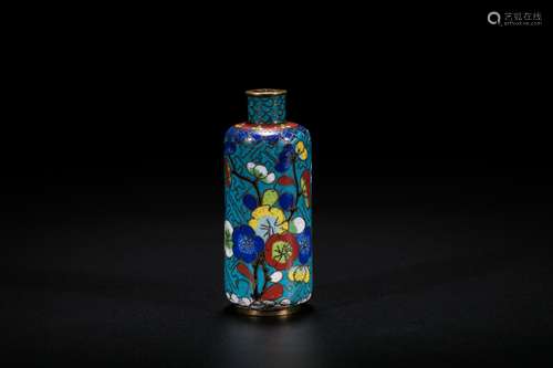 Chinese cloisonne snuff bottle, early 20th Century.