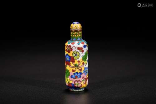 Chinese cloisonne snuff bottle, early 20th Century.