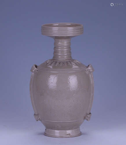 A WHITE GLAZE DING YAO DOUBLE EAR VASE