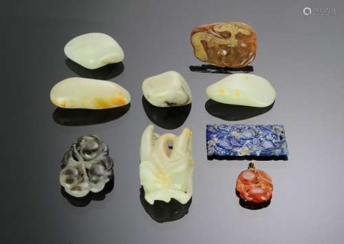(9) Chinese Stone & Jade Carvings, 18th-19th C.