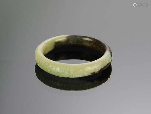 Chinese Green & Brown Jade Bracelet, Ming Dynasty