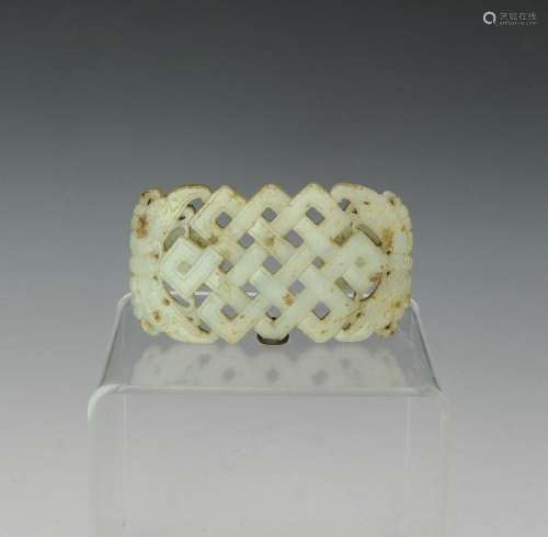 Chinese White Jade Belt Buckle, Ming Dynasty