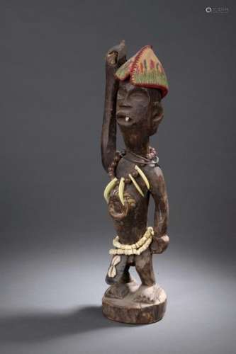 Statuette à reliquaire abdominal | Style du Congo ...