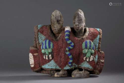Couple de jumeaux | Nigeria, Yoruba Bois, vêtement...