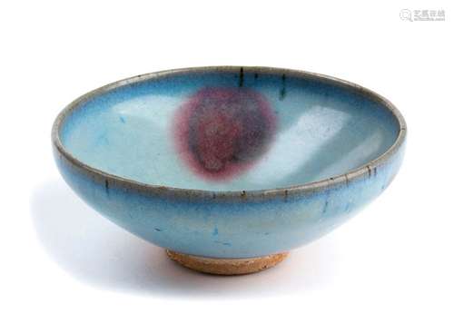 A JUNYAO PURPLE SPLASHED BOWL China, Song/ Yuan dy...