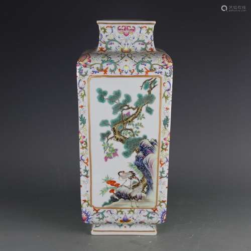 QIANLONG MARK, A FAMILLE ROSE SQUARE VASE