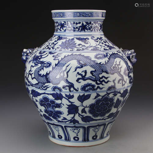 A LARGE BLUE AND WHITE JAR