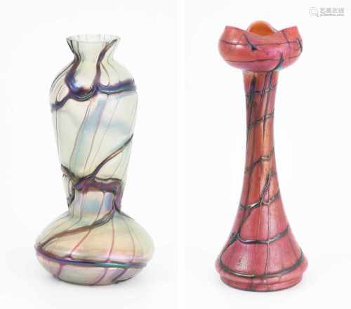 BöhmenUm 1900. Wohl Glasfabrik Elisabeth. Vase. Farbloses Glas, opalweiss unterfangen, aussen rote