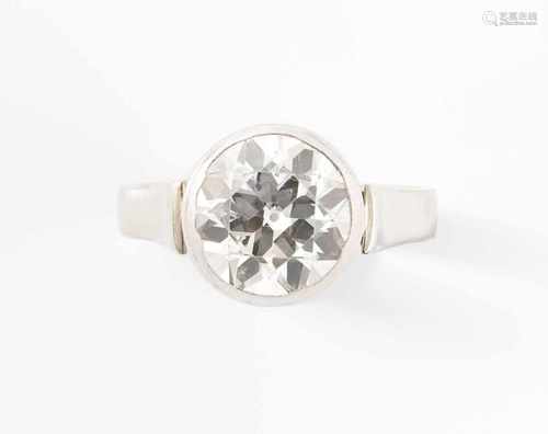 Diamant-Ring1950er Jahre. 585 Weissgold. Solitaire-Modell mit 1 Altschliff-Diamanten ca. 3 ct (2.