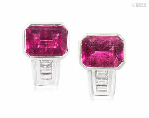 Turmalin-Diamant-OhrclipsBucherer, 2000er Jahre. 750 Weissgold. 2 feine Rubellite zus. 11.75 ct im