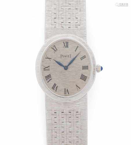 PiagetOvale, mechanische Armbanduhr 60er Jahre mit Handaufzug in 750 Weissgoldgehäuse mit Armband