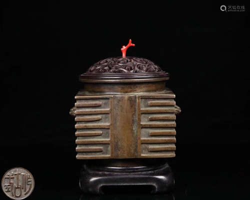 A BRONZE MOLDED CONG-SHAPE CENSER