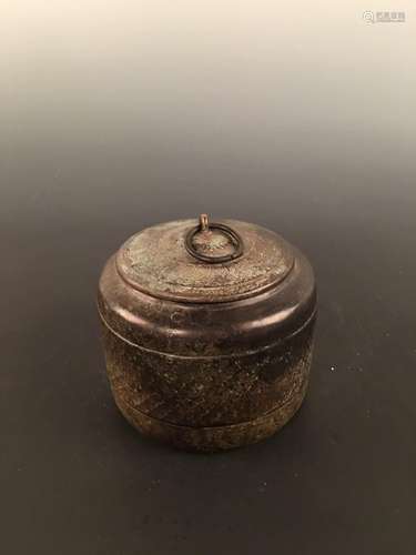 Chinese Bronze Jar With Lid