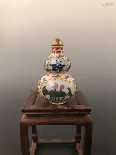 Chinese Double Gourd Shape Glass Snuff Bottle With Lotus Painting And Qian Long Mark