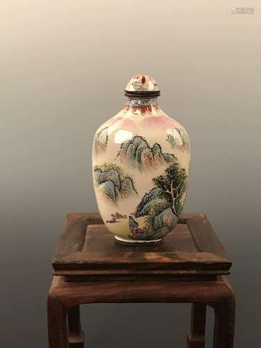 Chinese Cloisonne Snuff Bottle With 