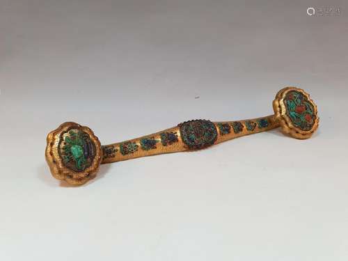 A GEM'S INLAID GOLD RUYI SCEPTER ,QING DYNASTY