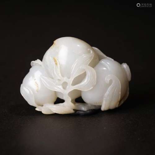 A CARVED WHITE JADE 'PEACH' GROUP ,QING DYNASTY