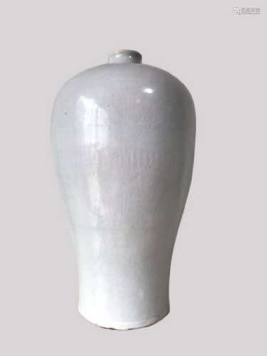 A CARVED WHITE GLAZED MEIPING , YONGLE PERIOD