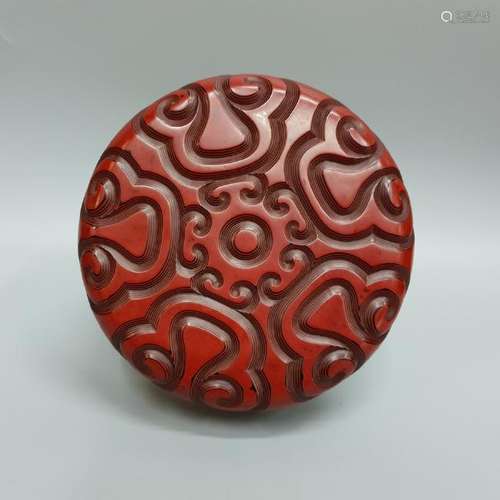 A CARVED RED LACQUER BOX AND COVER ,QING DYNASTY