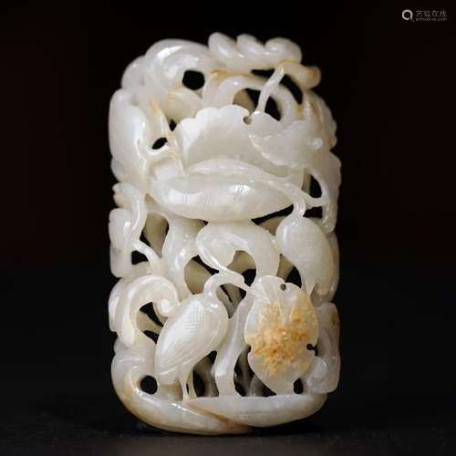 A CARVED WHITE JADE 'BIRD' CENSER FINIAL ,LIAO DYNASTY