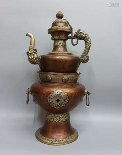 A LARGE CARVED SILVER TIBET TEAPOT AND COVER ,QING