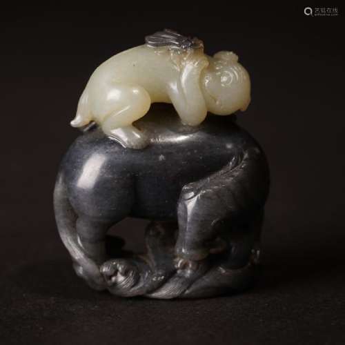 A CARVED RUSSET JADE 'HORSE AND MONKEY' GROUP ,QING