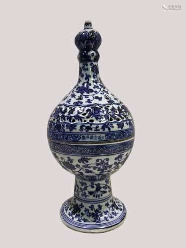 A LARGE BLUE AND CENSER AND COVER ,XUANDE PERIOD