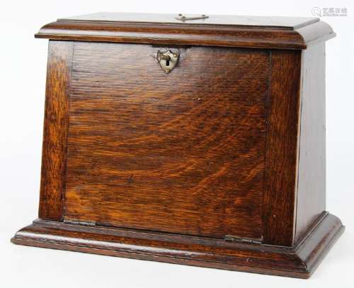 Edwardian quartersawn oak traveling document box,