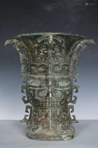 A Bronze Ritual Wine Vessel