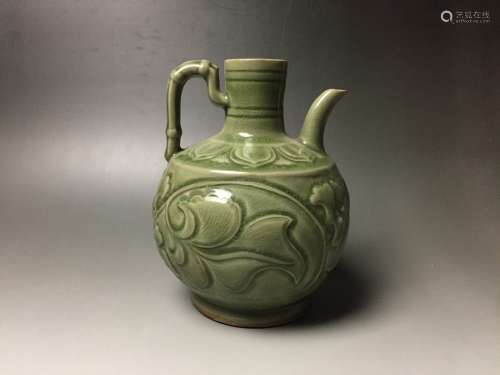 A Teadust Glaze Porcelain Ewer