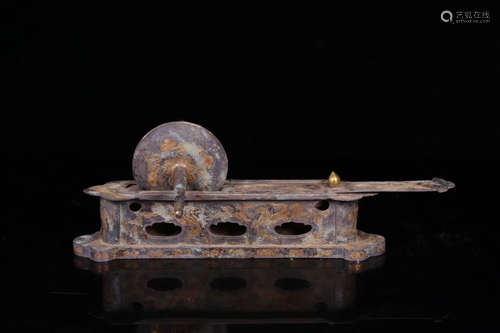 A TANG DYNASTY STYLE AUSPICIOUS ANIMAL&BIRD&CLOUD PATTERN GILT SILVER MILL MACHINE