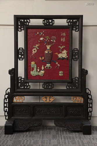 A HUNDRED TREASURES INLAY ROSEWOOD SCREEN