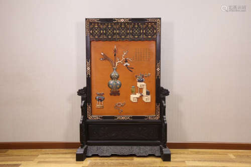 17-19TH CENTURY, A YELLOW LACQUER SCREEN WITH TREASURES, QING DYNASTY