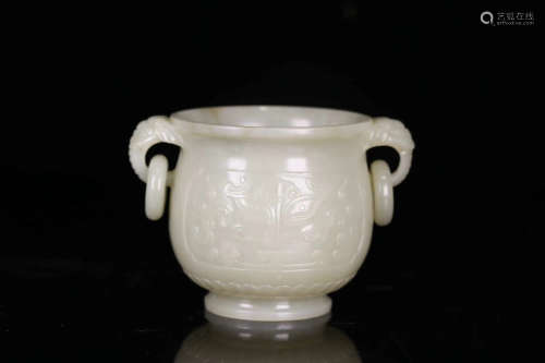 17-19TH CENTURY, A TAOTIE PATTERN OLD HETIAN JADE CUP, QING DYNASTY