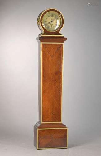 Elegante longcase clock with quarter chime andrare work