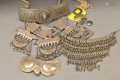 5 pieces of jewelry, North Africa/Orient, around 1880