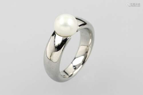 18 kt gold ring with cultured pearl