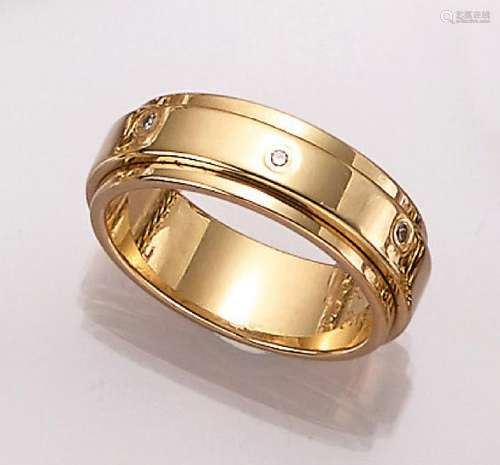 18 kt gold PIAGET ring with brilliants