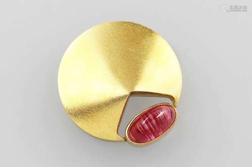 18 kt gold designer brooch with rubellite