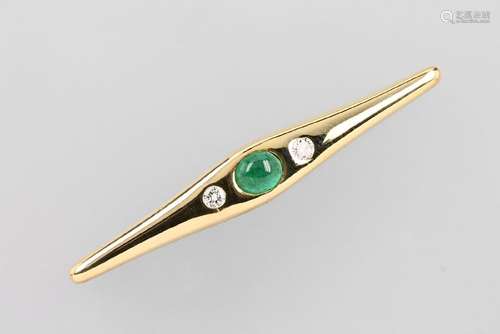 18 kt gold brooch with emerald and brilliants